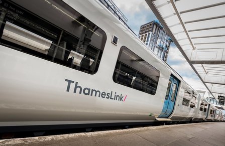 Luton Trein Retour